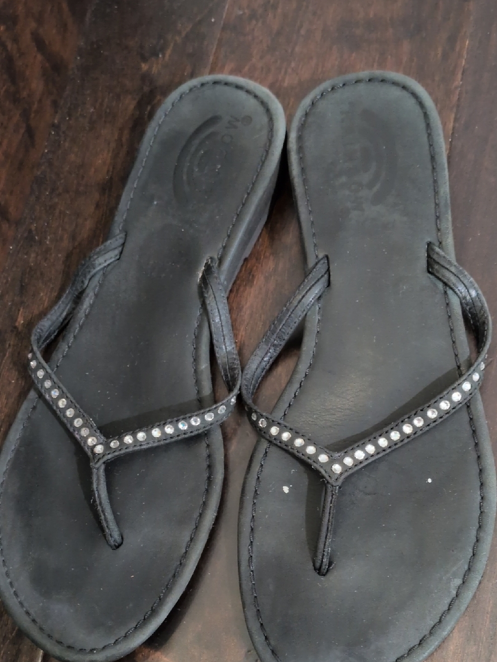 Rainbow Black Rhinestone T-Strap Flip Flop Sandals